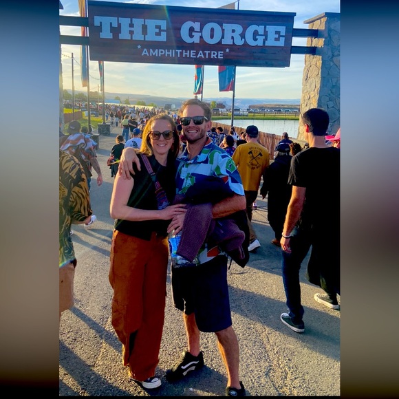 Meet your Posher, Sarah - Picture 1 of 1